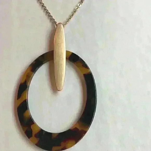 CharterClub new Tortoise Pendant Necklace - Picture 4 of 8